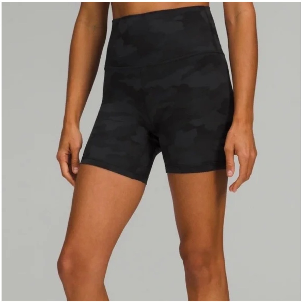 LULULEMON BIKER SHORTS